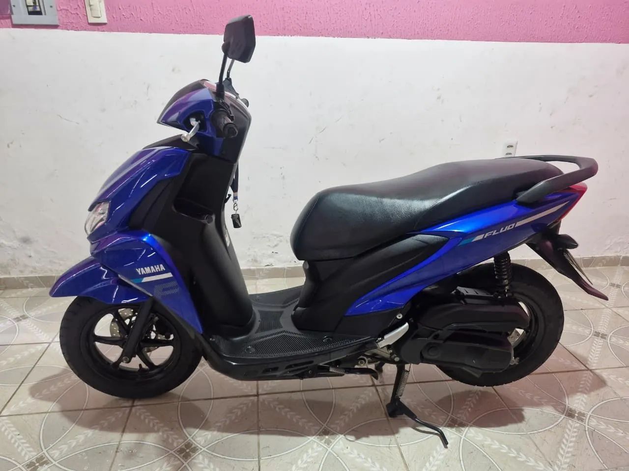 Vendo moto yamaha fluo - Foto 2