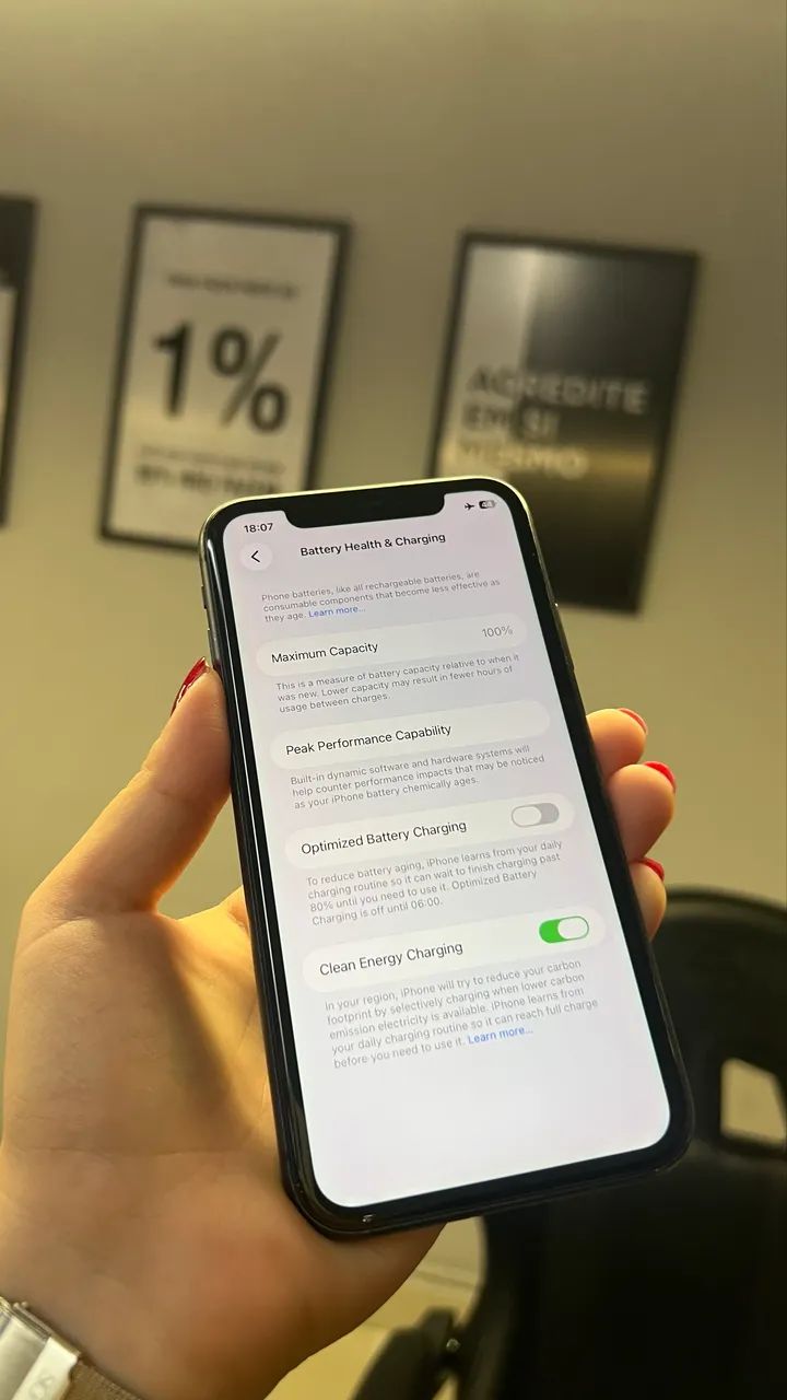 iPhone 11 128GB sem detalhes  - Foto 3