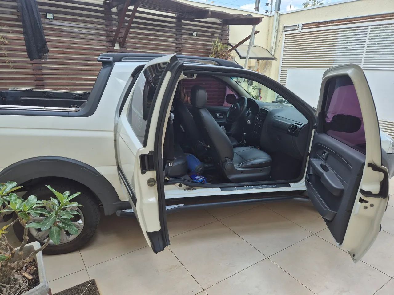 Fiat Strada Working 1.4 MPI Fire Flex 8V CD 2016 - Foto 2
