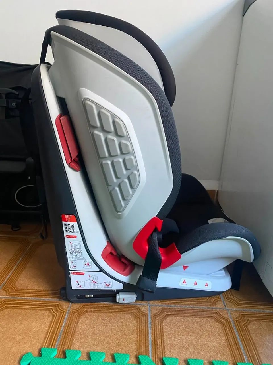 Cadeirinha infantil para carro Chicco - Foto 2