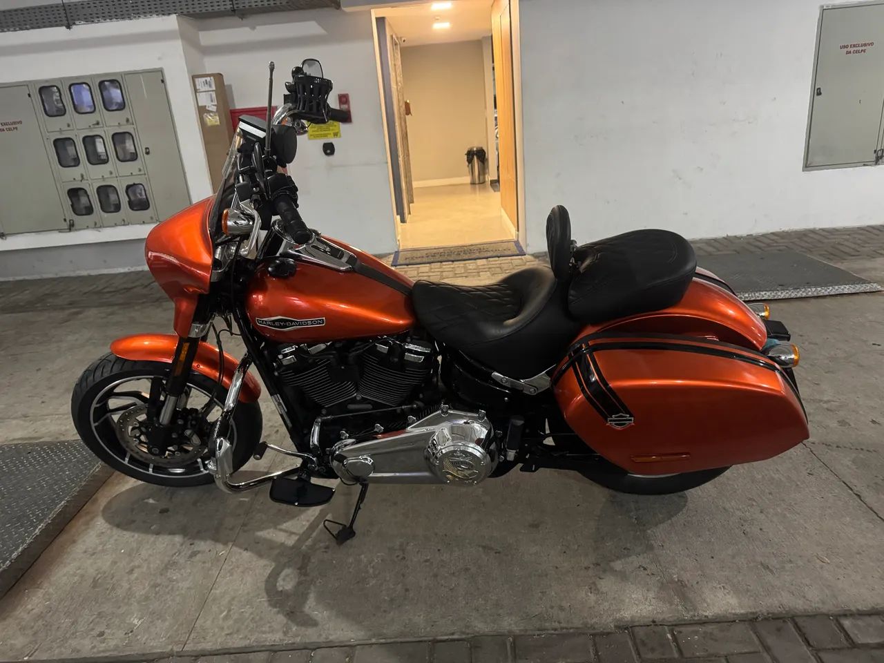 HARLEY DAVIDSON SPORT GLIDE  - Foto 2
