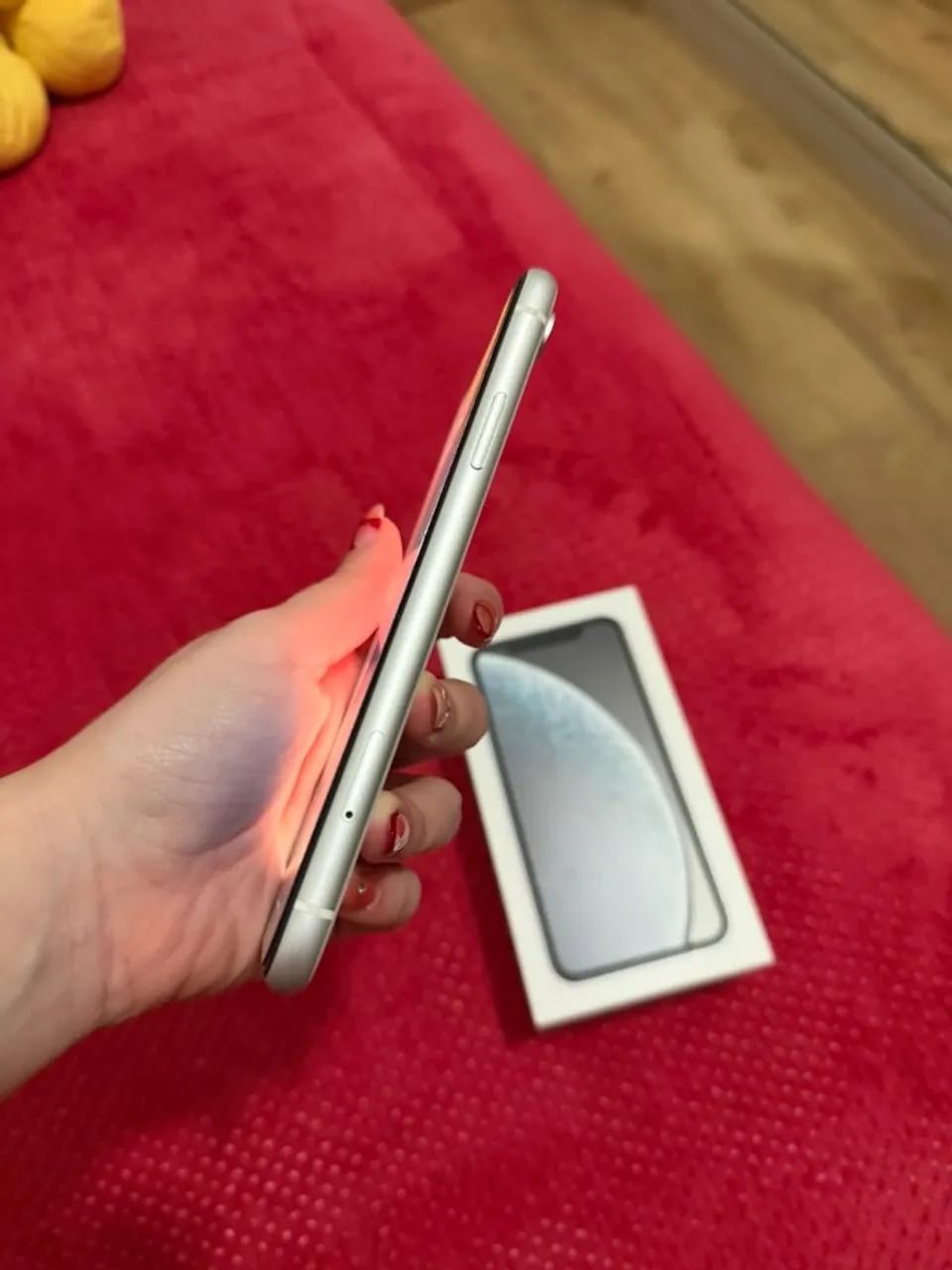 Apple iPhone XR 64GB Branco - Original e Conservado - Foto 4