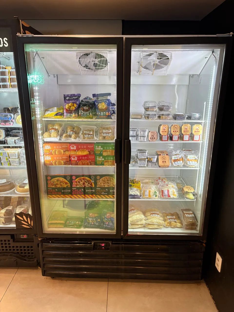 Freezer Expositor Vertical Duplo - Foto 4