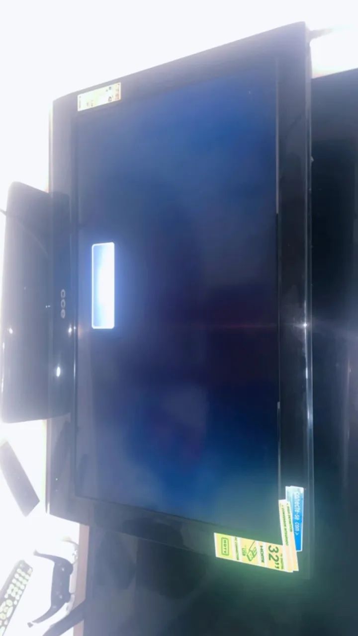 Tv cce 32 polegadas (não é smart) - Foto 3