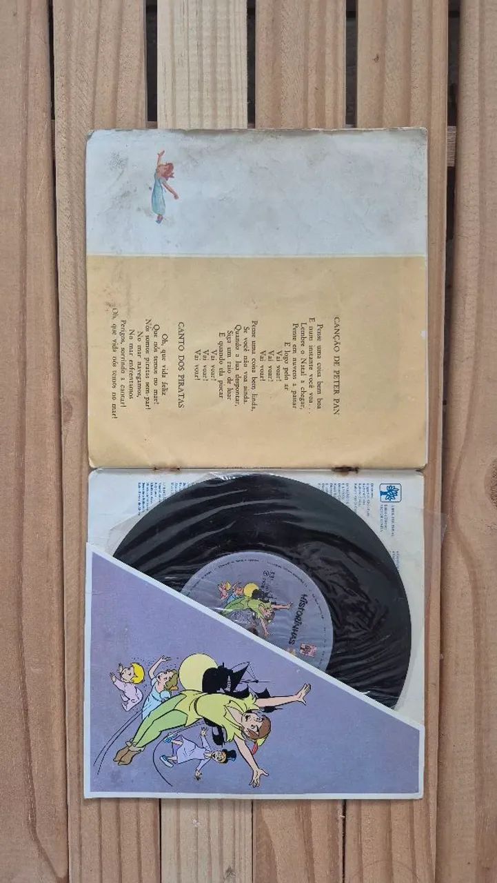 Historinhas Disney - Peter Pan - Livro e Vinil - Foto 3