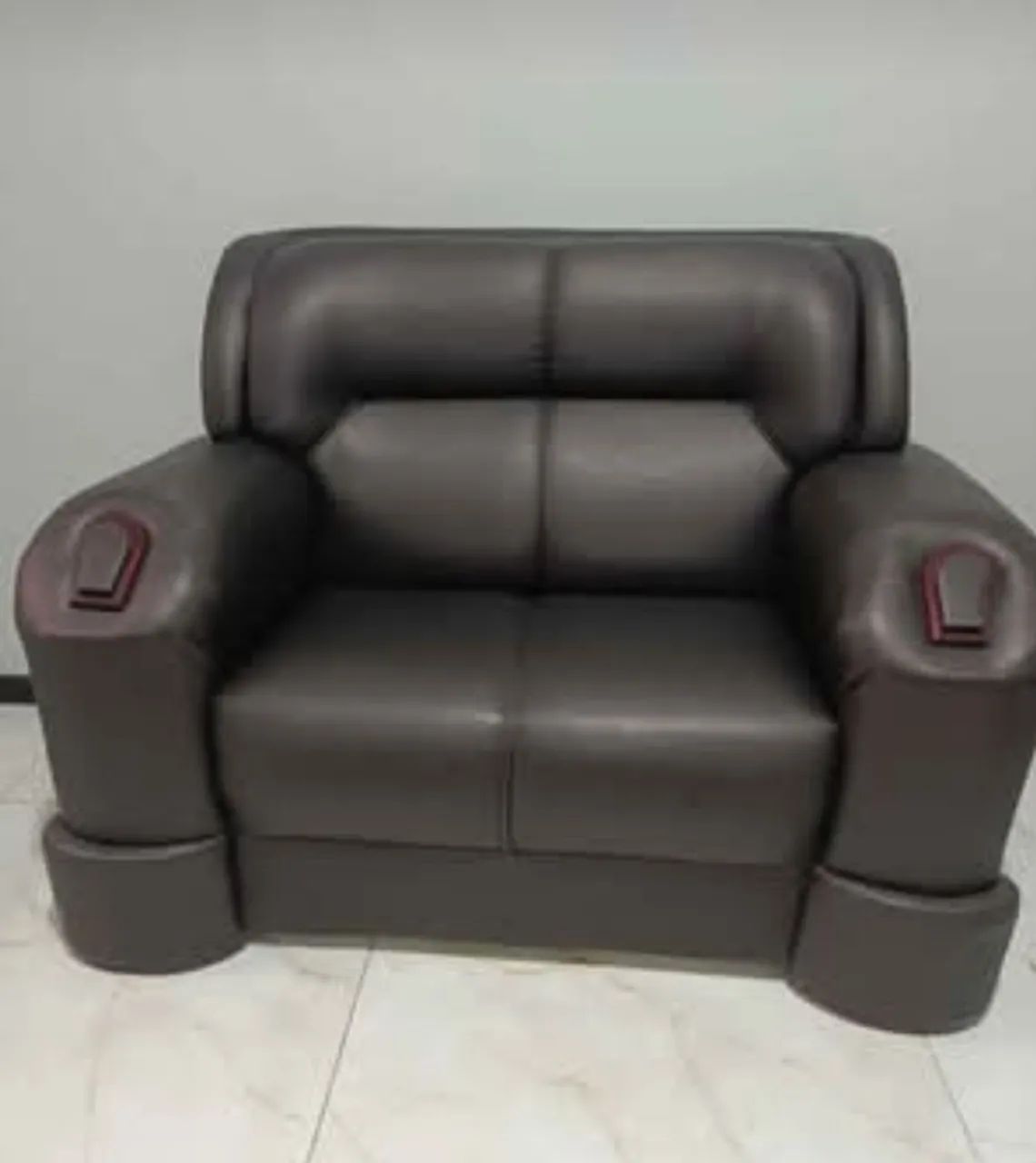 Conjunto estofado de 3 e 2 lugares - Foto 3
