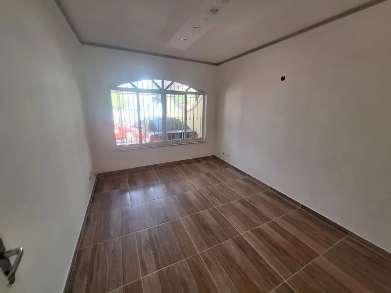 SOBRADO COM 3 QUARTOS E 1 EDICULA FL26 - Foto 5