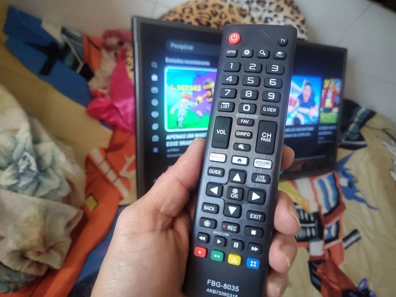 Tv smart 32 LG (detalhe uma linha fina) - Foto 2