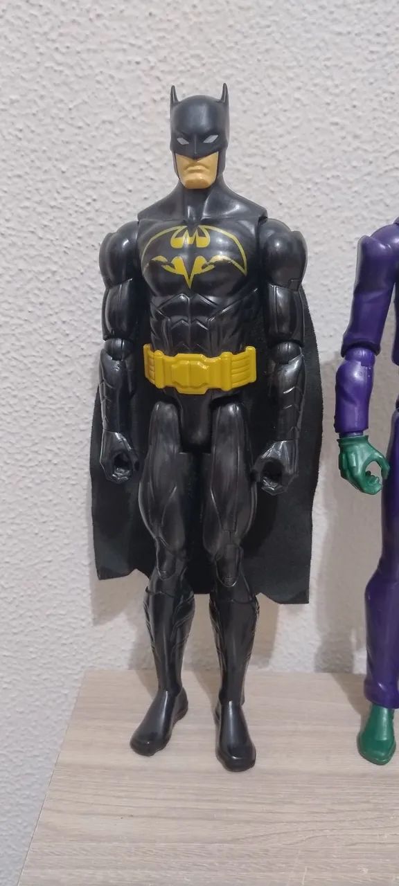 Bonecos Batman e Coringa - Mattel 30 cm de altura - Foto 2