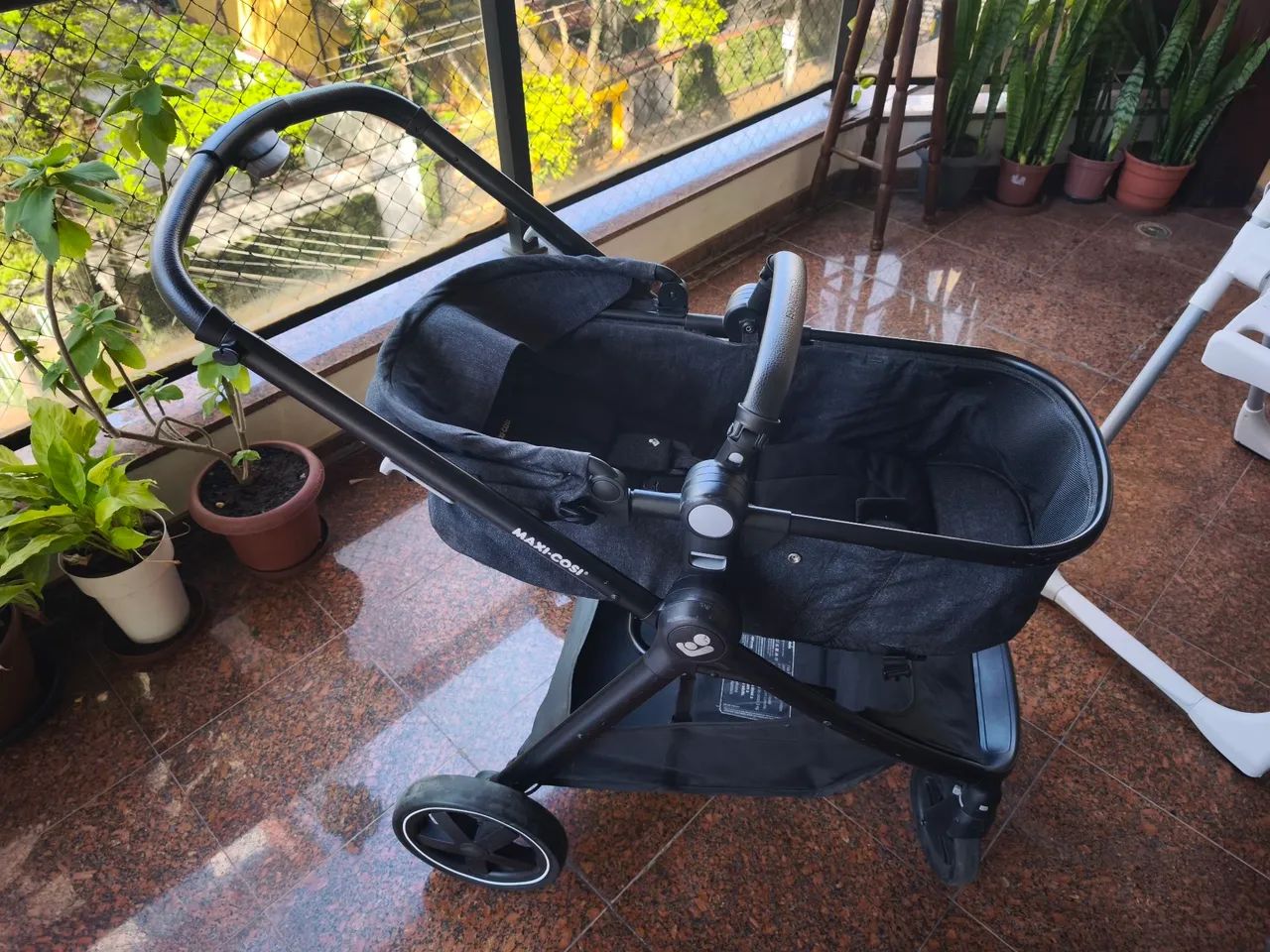 Carrinho de Bebê + Bebê Conforto - Maxi Cosi Anna - Foto 2