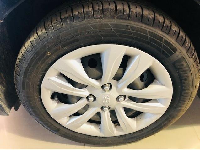 Hb 20 1.0 Confort Plus 2018 Preto com 28 mil km originais - Foto 3
