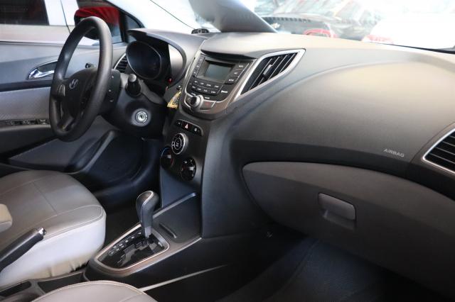 HYUNDAI HB20S 2015/2015 1.6 COMFORT PLUS 16V FLEX 4P AUTOMÁTICO - Foto 11