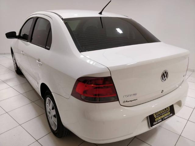 VW Volkswagen Voyage 1.6 2013 - Foto 3