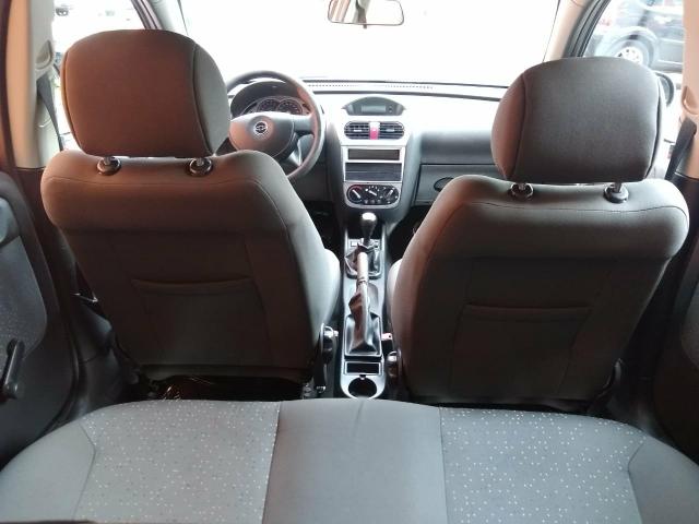 Corsa Hatch 1.4 Premium completo R$19900,00 - Foto 7