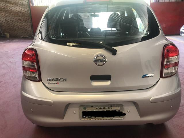 Nissan March 1.0 2013 - Foto 4