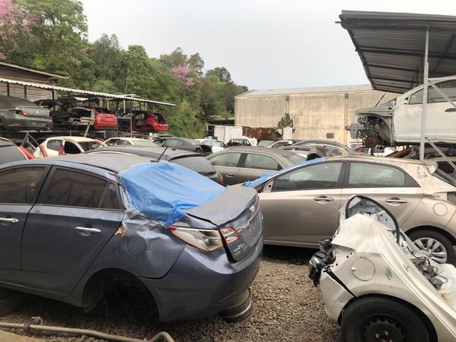 Estepe, pneus e rodas para Carros Nacionais e Importados - Foto 2