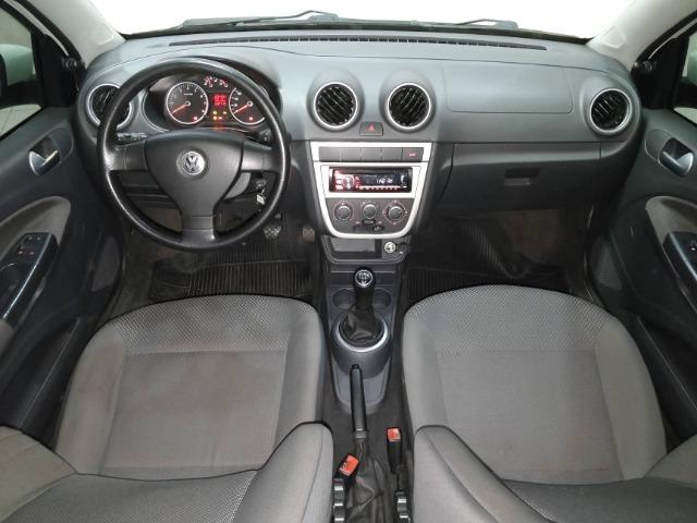 VW Volkswagen Voyage 1.6 2013 - Foto 5