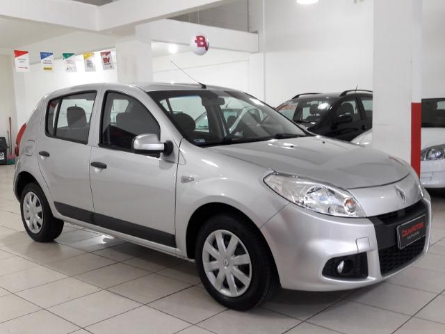 Sandero 1.6 *Completo* Único dono - Foto 2