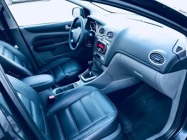 Ford focus sedan guia tooop de linha - Foto 15