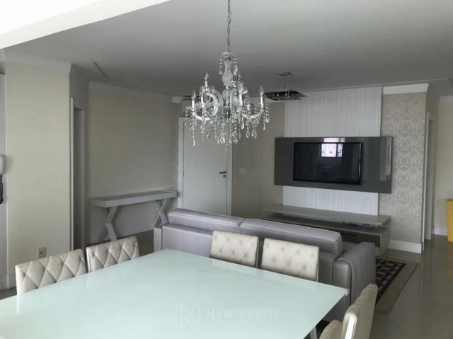 Apartamento Quadra Mar Mobiliado 3 Suítes - Foto 2