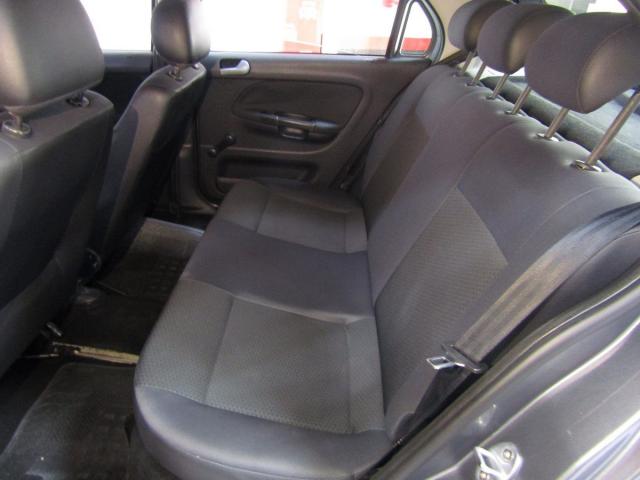 GOL 2017/2017 1.0 12V MPI TOTALFLEX TRENDLINE 4P MANUAL - Foto 4