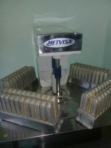 Maquina de sorvete e picolé - Foto 2