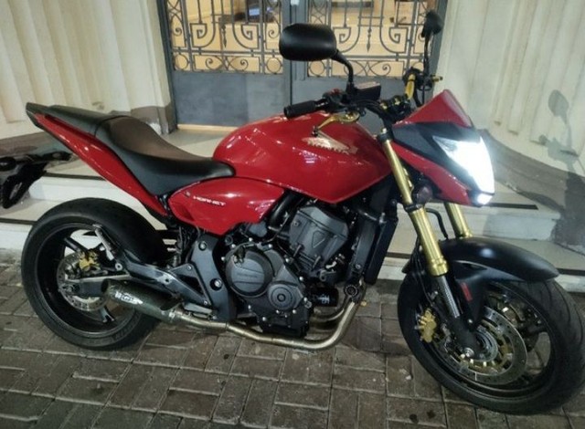 CB HORNET