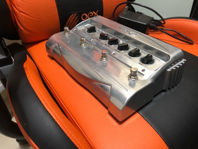 Pedal Line 6 MM4