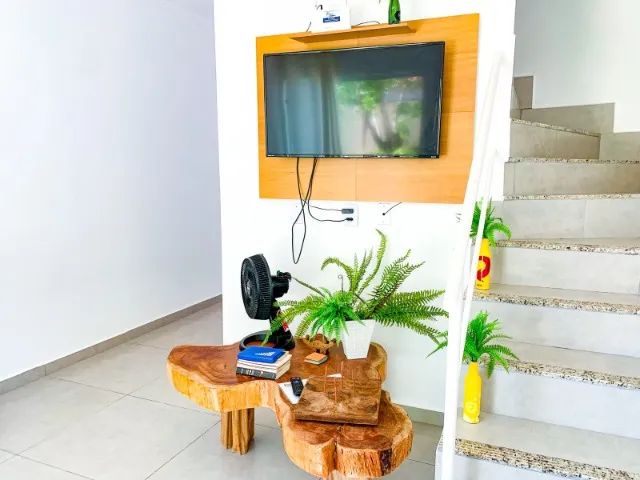 2 Suítes c/ Ar, Piscina, Churrasqueira, 400mts do Mar - Foto 14