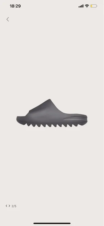 Yeezy Slide 42/43