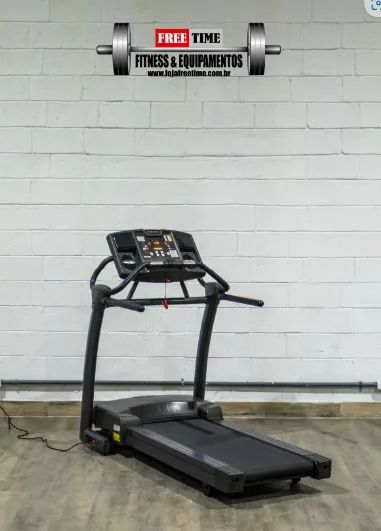 Esteira Reebok dobrável usada residencial