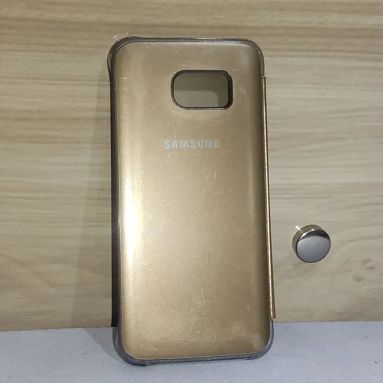 Capinha para Samsung Galaxy S7 edge Dourada clear view cover - Foto 3