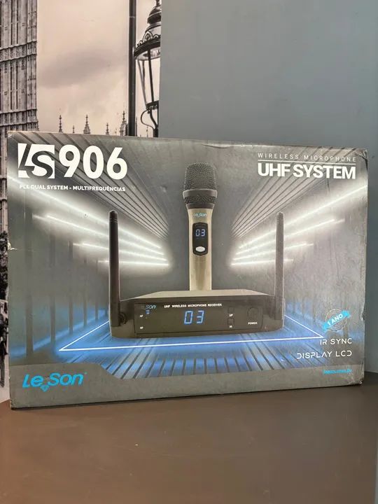 Microfones Sem Fio Le Son Ls906 16 Canais Padrão Cardioide Cor Preto