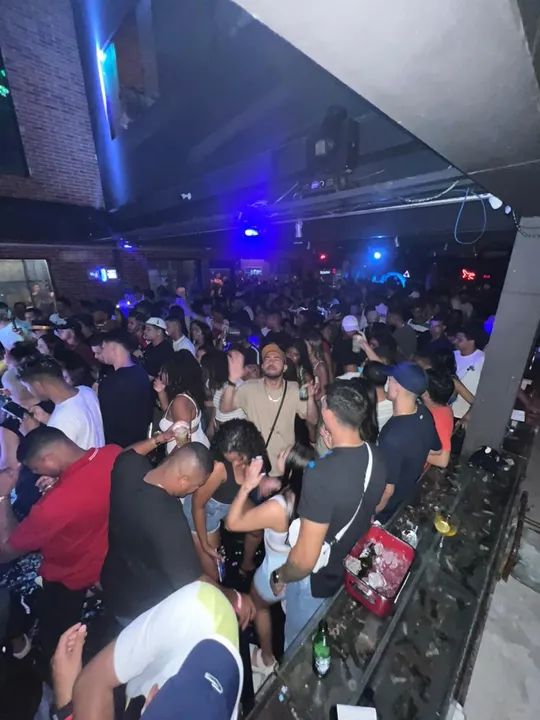 Hangar Gastrobar completo - Foto 6