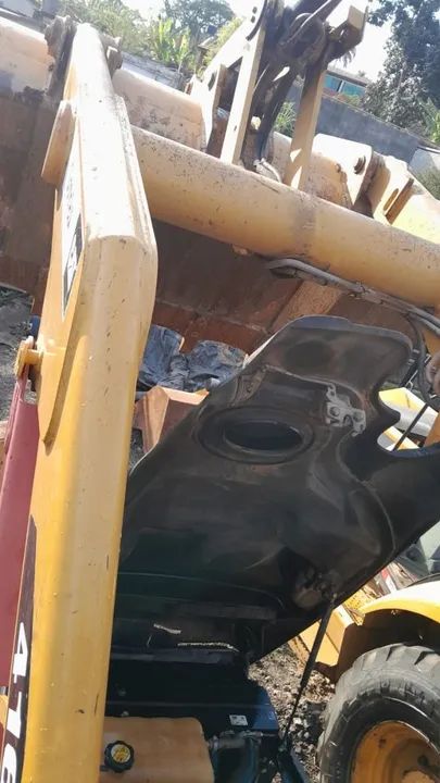 Retro escavadeira caterpillar 416E ano 2013 - Foto 2