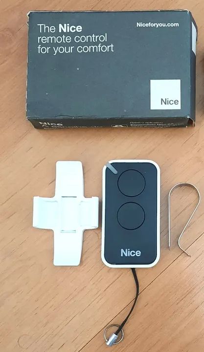 Controle Nice Era Inti Rolling Code Frequência 433,92Mhz usado - Foto 2