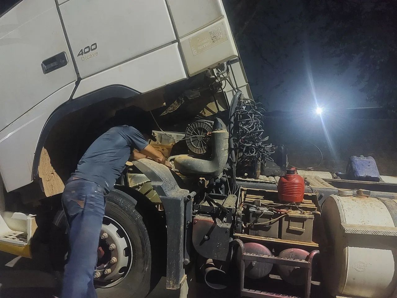 Resgate de caminhões 24h  - Foto 2