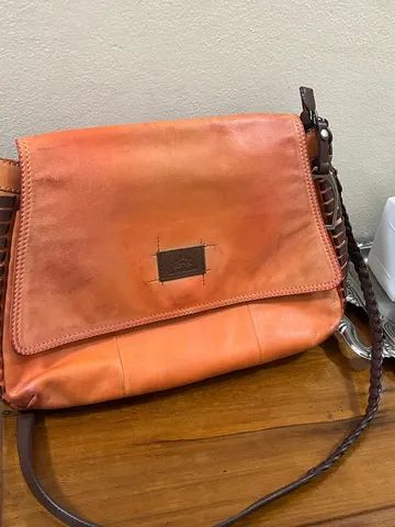 BOLSA EM COURO LÁ MARTINA  SEMINOVA - Foto 4