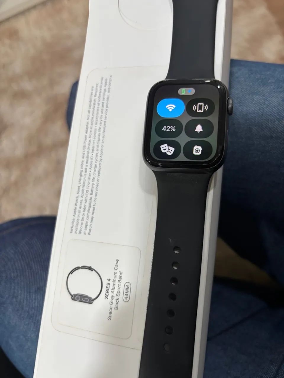 Apple Watch Series 4 Space Gray 44mm - Smartwatches - Mooca, São