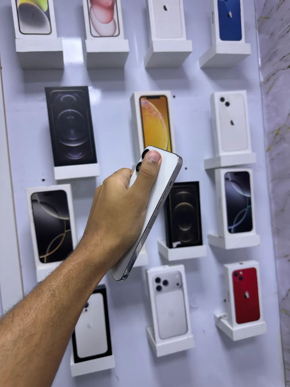 IPHONE 12 PRO 128 GB SILVER - Celulares e Smartphones - Taguatinga