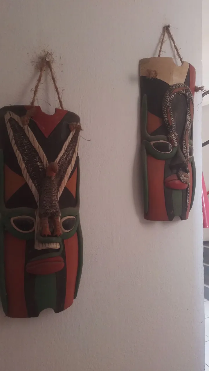 Máscaras Africanas Decorativas em barro 100, 00 as 2