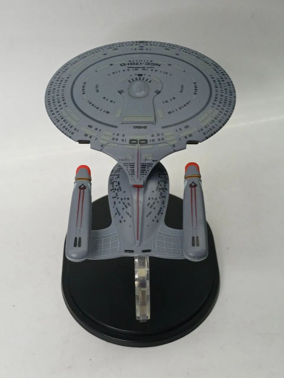 Miniatura USS Enterprise NCC 1701-D - Star Trek - Quantum Mechanix