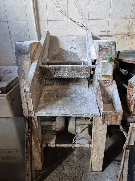 MAQUINÁRIOS, MESA INOX, BALCÕES E ESTUFA DE PADARIA, VALOR A PARTIR: 49,99  - Foto 2