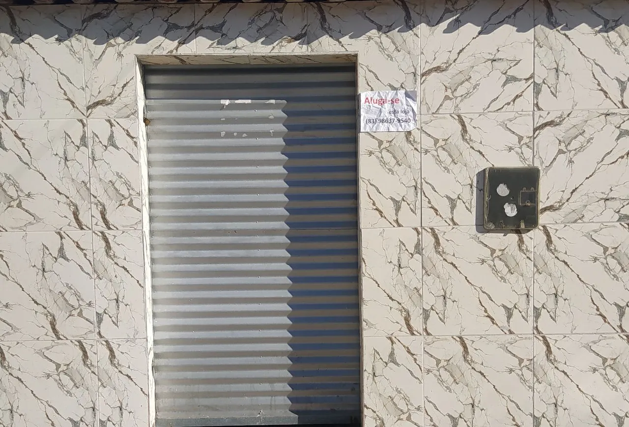Aluga-se sala comercial para loja em Mangabeira