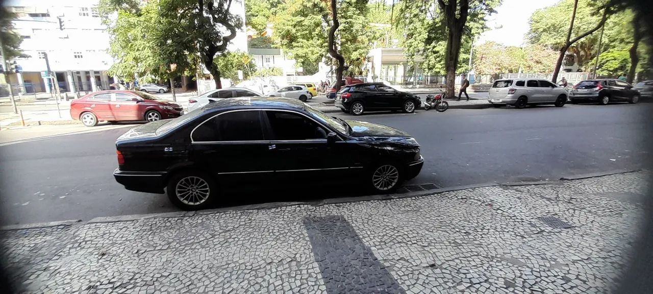 BMW 540iA  - Foto 5
