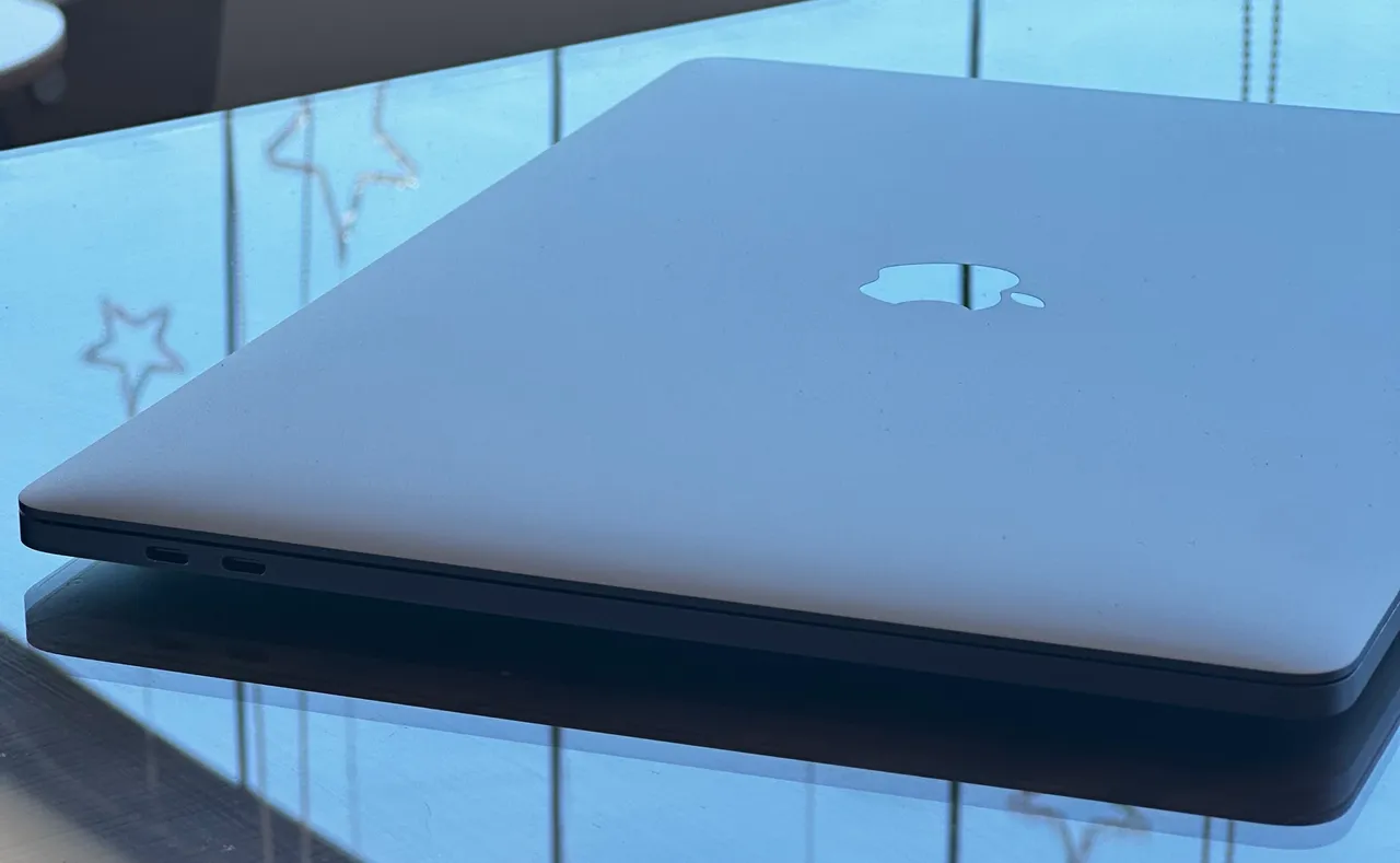 macbook pro 2019 15