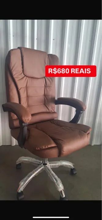 Cadeira presidente marrom reclinável 