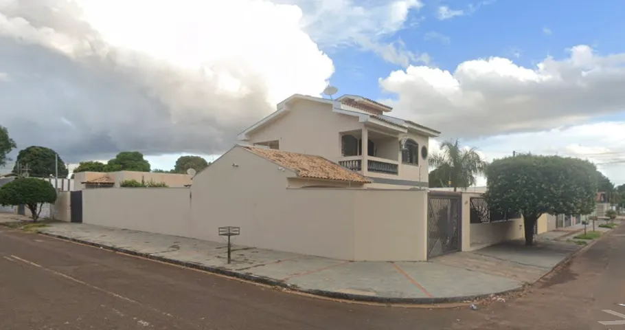 Sobrado Vila Almeida, 3 quartos, 1 suíte, Piscina e edicola. 470 m² (Aceitamos negócio)