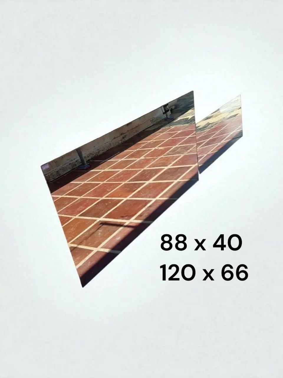 Kit com 2 espelhos para decoração 
