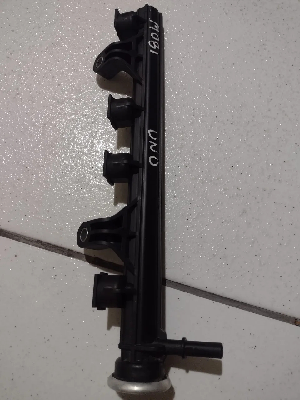 Flauta de Injetor combustível Fiat Uno Fiorino Mobi
